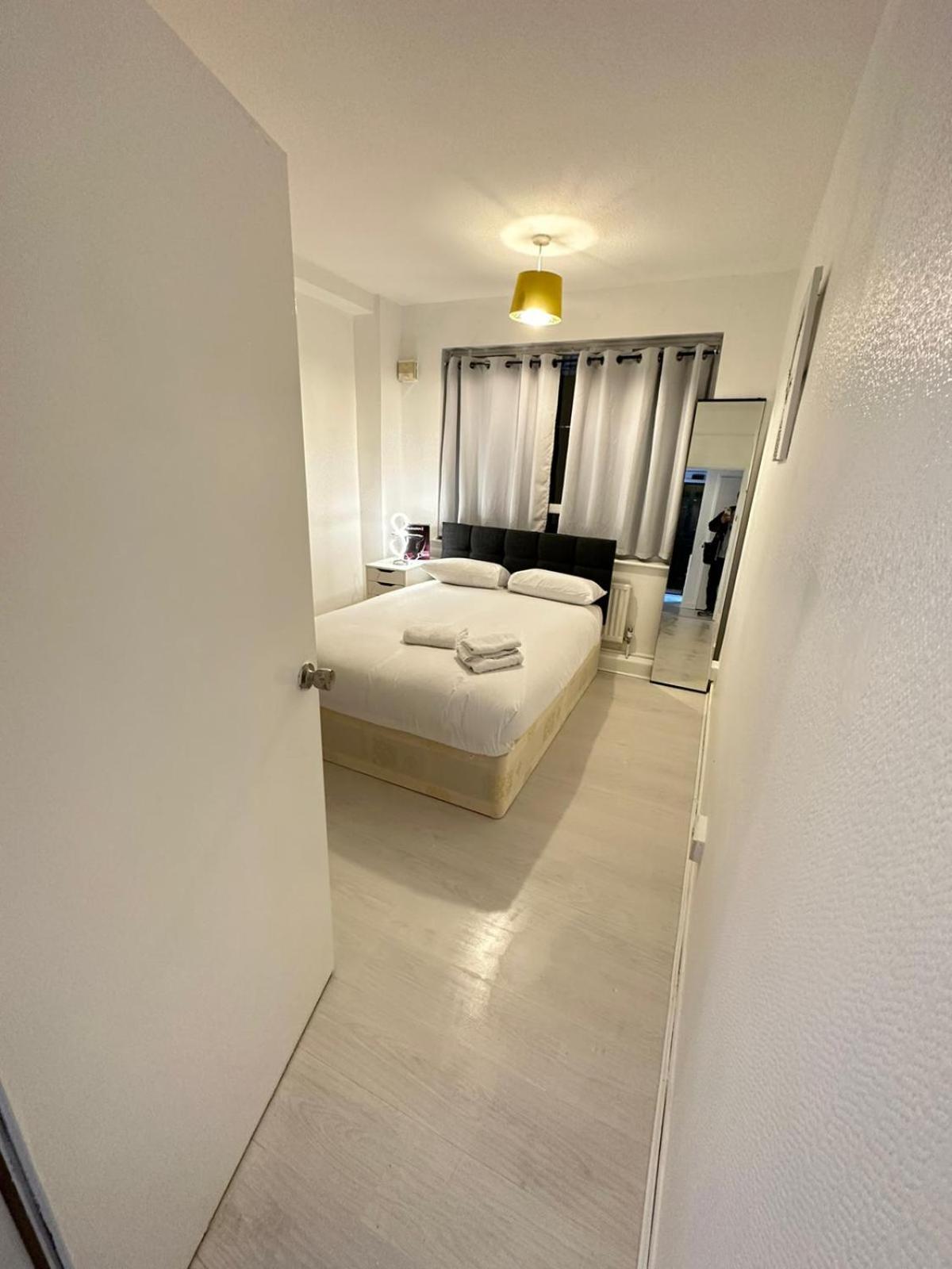 3 Bedroom King Cross Station City Centre ロンドン エクステリア 写真