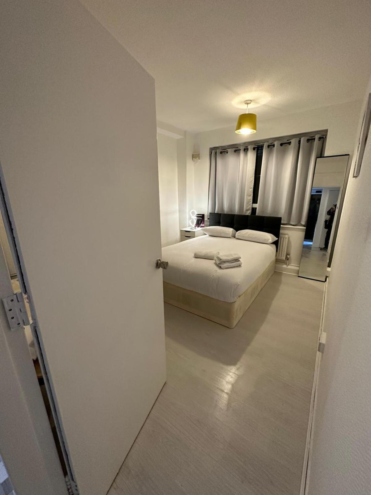 3 Bedroom King Cross Station City Centre ロンドン エクステリア 写真